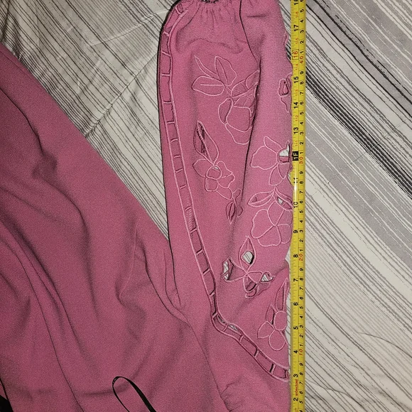 NWT Vince Camuto Pink Embroidered Puff Sleeve Shift Dress Size 0 - Picture 12 of 13